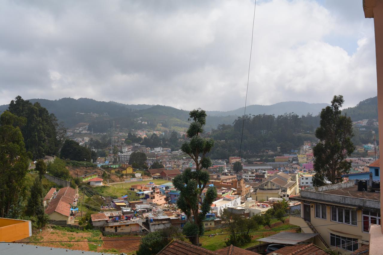 Hotel Blue Hills International Ooty Extérieur photo